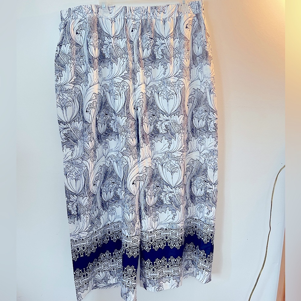 Bloomchic pants